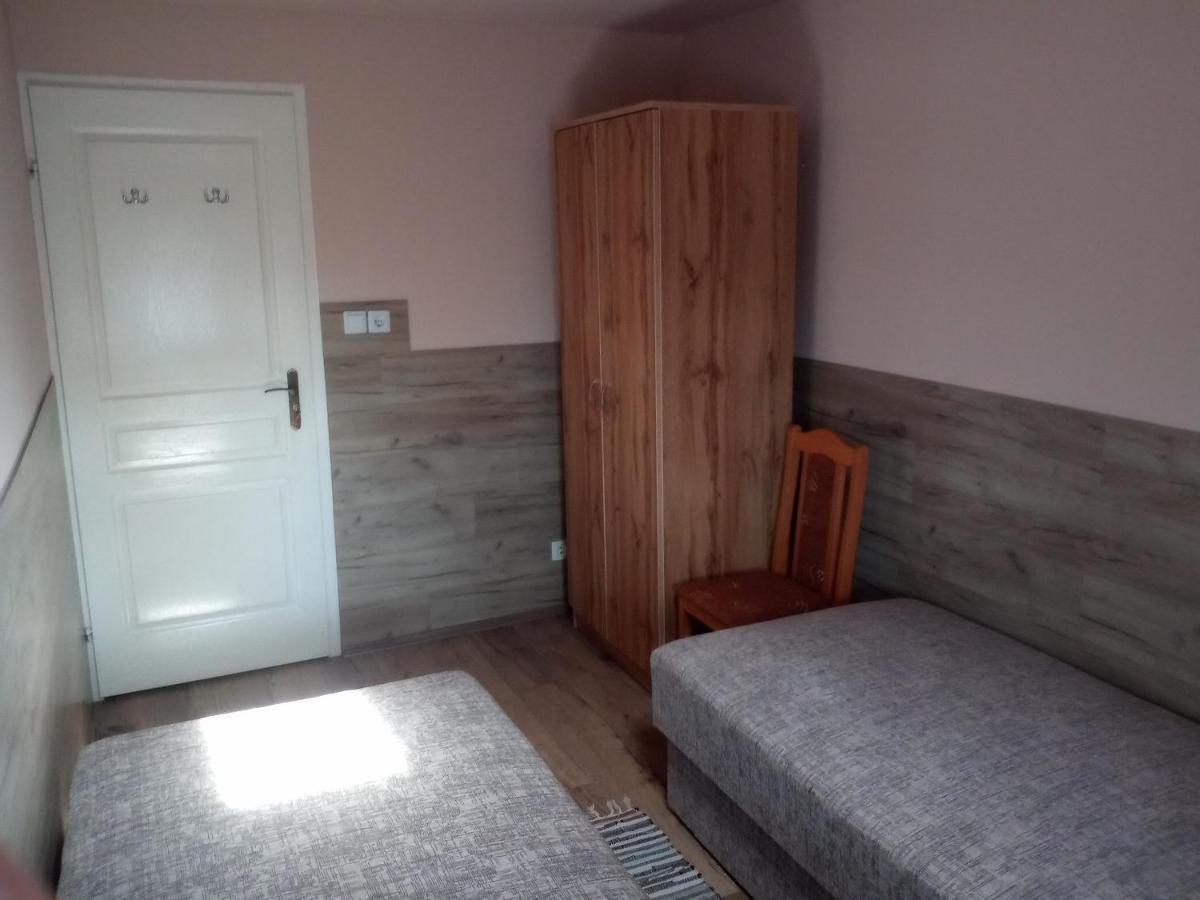Budai Vam Apartmanhaz Peçuy Dış mekan fotoğraf