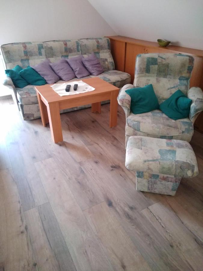 Budai Vam Apartmanhaz Peçuy Dış mekan fotoğraf