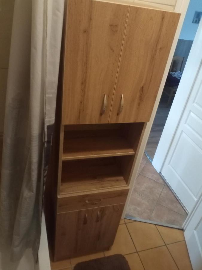 Budai Vam Apartmanhaz Peçuy Dış mekan fotoğraf